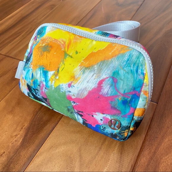 lululemon athletica Handbags - NWT Lululemon Everywhere Belt Bag No Limits White Multi